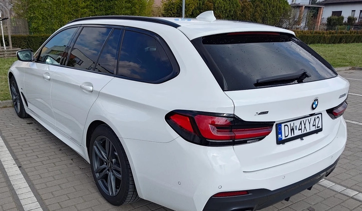 BMW Seria 5 cena 179998 przebieg: 95060, rok produkcji 2021 z Wrocław małe 301